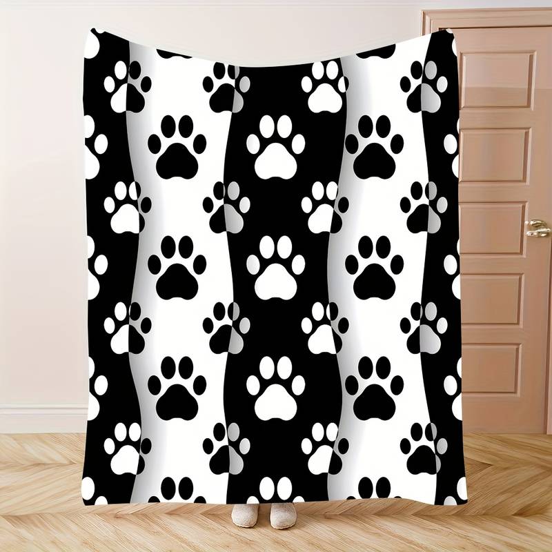 T015 Flannel Blanket for Bed, Couch, Recliner & Travel - All-Season Comfort, -Pilling, Suitable for Adults and Teens